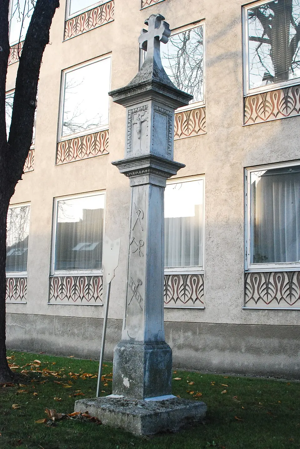 Obrázok: GuentherZ (talk) · CC BY 3.0 Bildstock, Schwedenkreuz