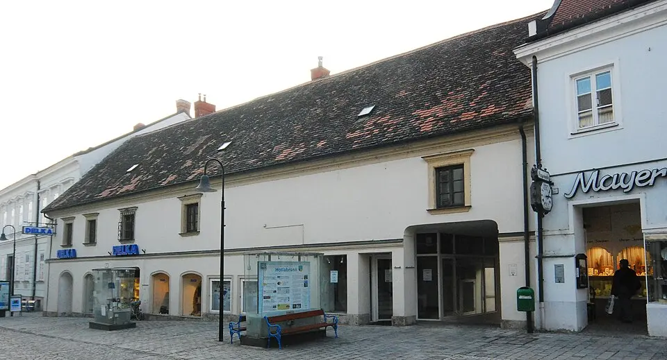 Obrázok: GuentherZ (talk) · CC BY 3.0 Bürgerhaus