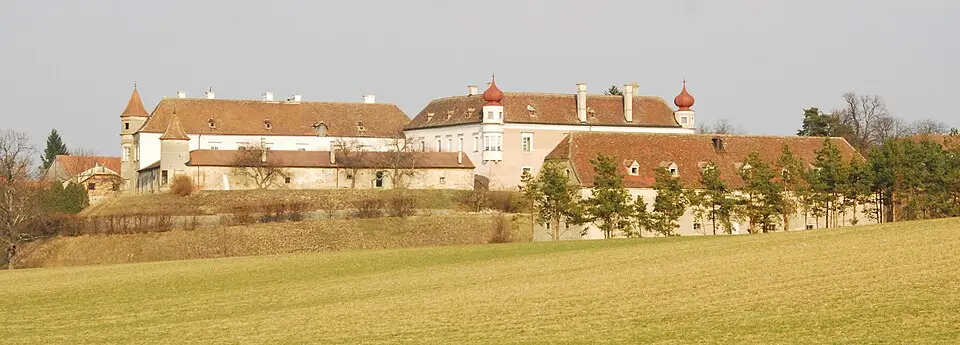 Slika: GuentherZ · CC BY 3.0 Schloss Weyerburg
