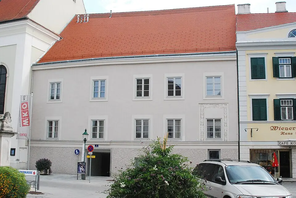 Bürgerhaus und Stadtmauer