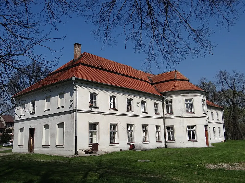 Pałac Wodzickich w Niedźwiedziu