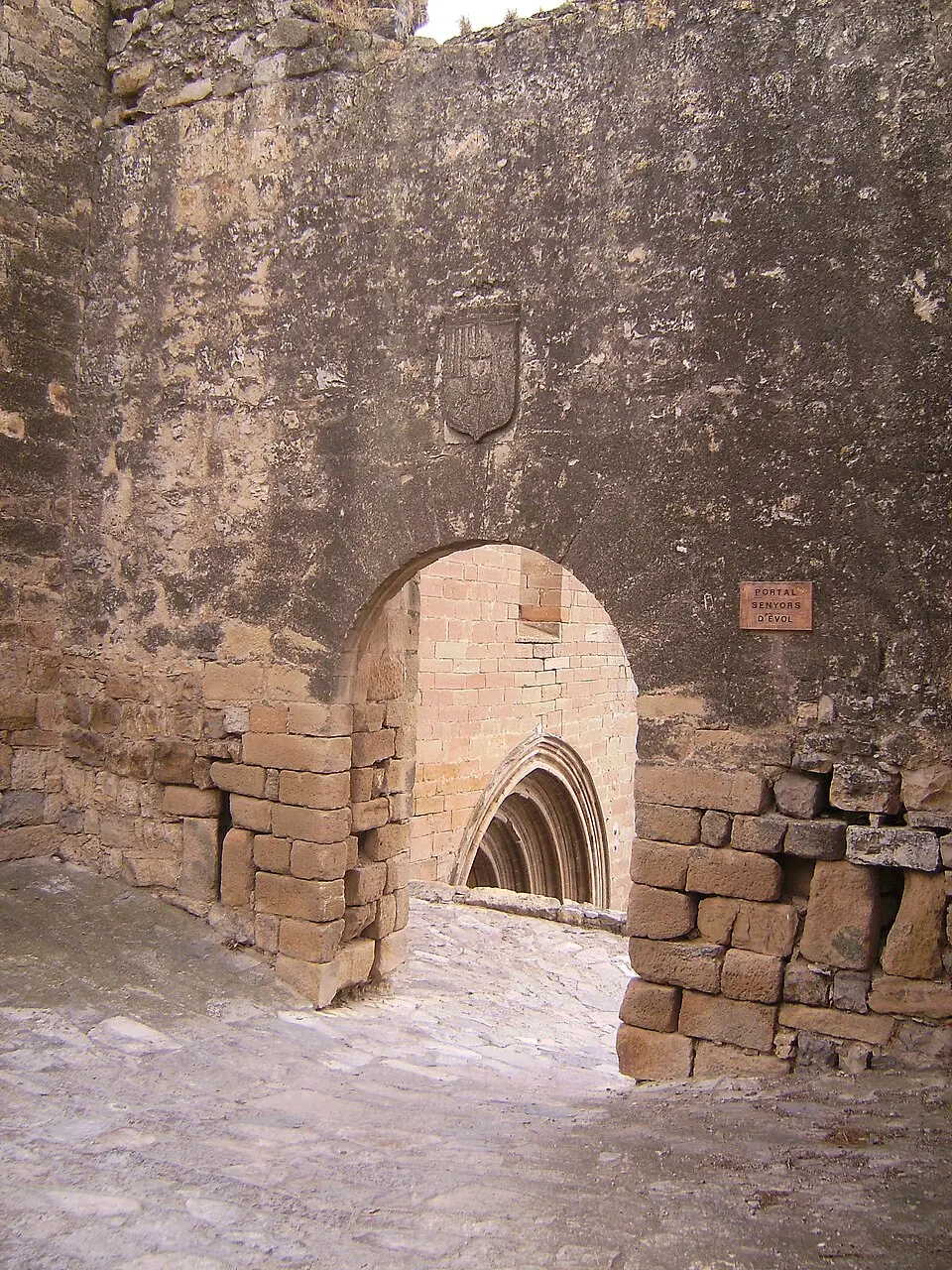 Portal dels Senyors d'Èvol