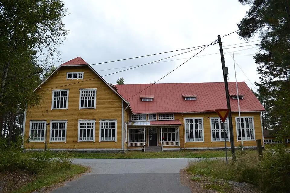 Haapamäen vanha yhteiskoulu