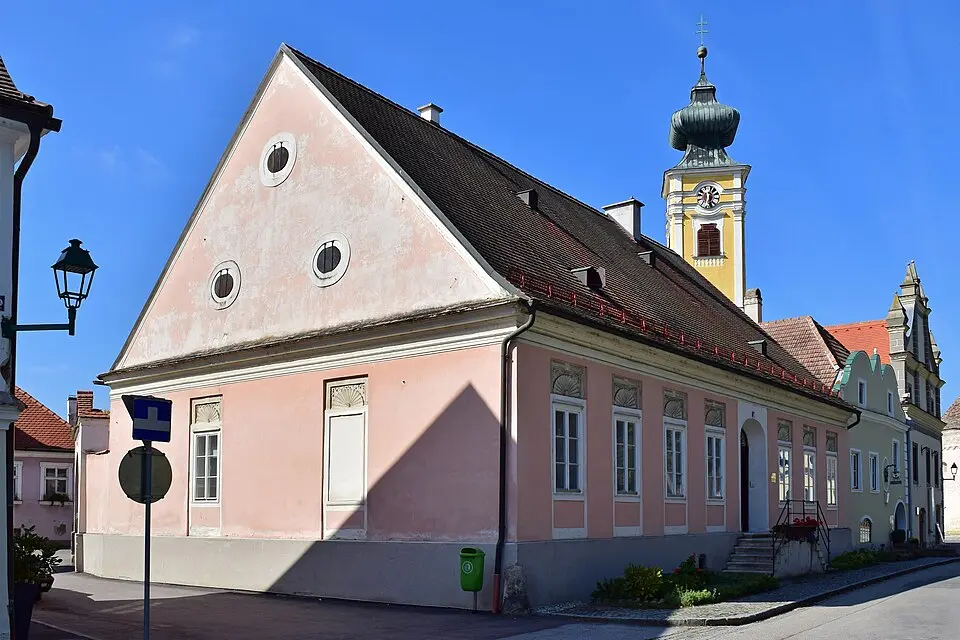 Obrázok: Haeferl · CC BY-SA 3.0 AT Wohnhaus und Wirtschaftsgebäude