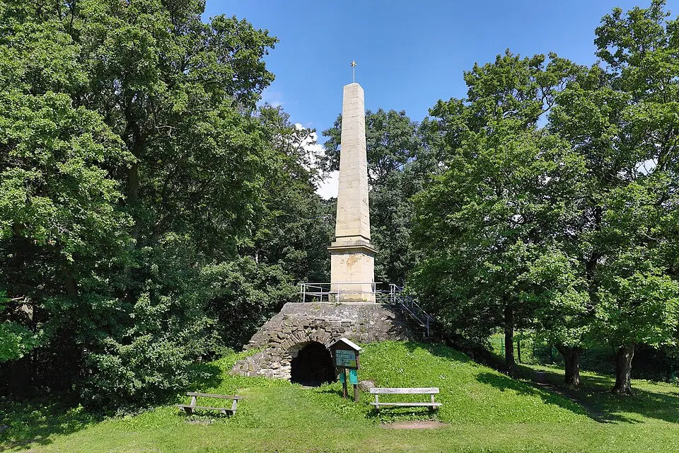 Obelisk in Hadersfeld