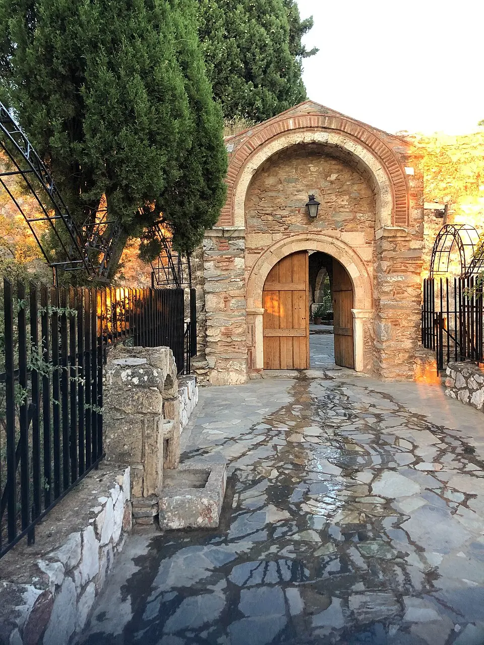 Μονή του Άγιου Ιωάννη του Κυνηγού