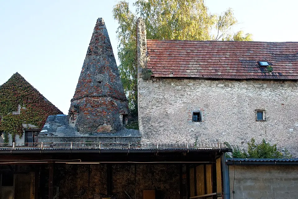 Image: E-W · CC BY-SA 3.0 ehem. Synagoge