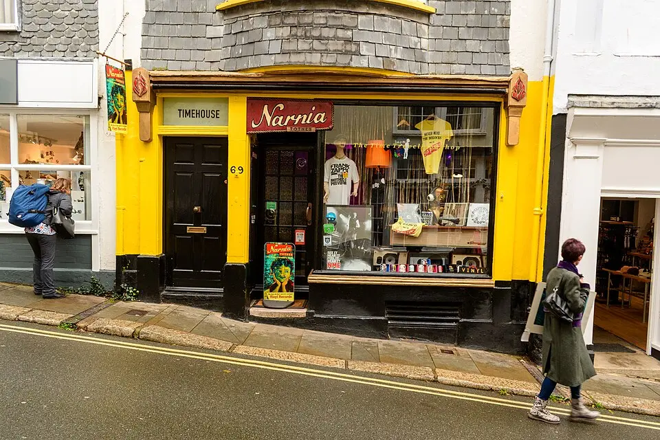 Timehouse: The Timetravellers Museum & Narnia Totnes Shop