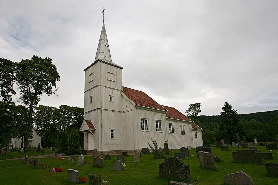 Hakadal Church