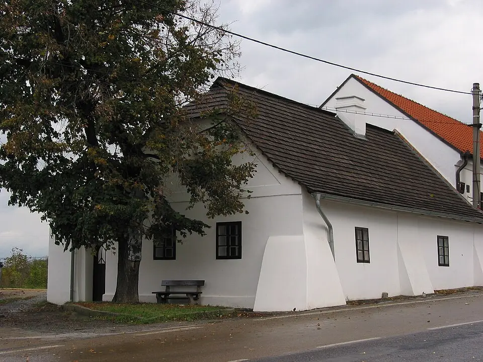 Dolínek