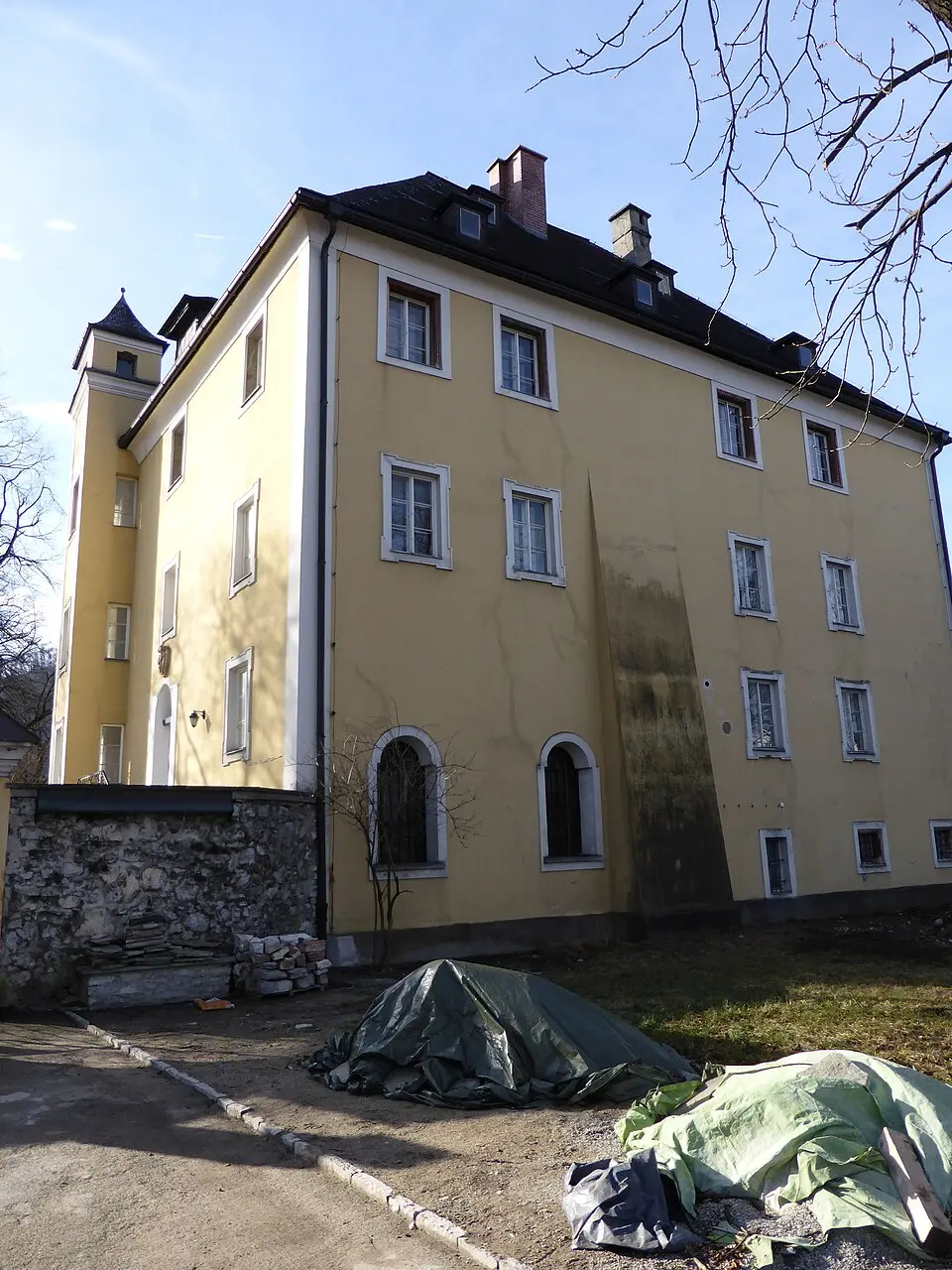 Obrázok: Luckyprof · CC BY-SA 3.0 AT Schloss Wiespach