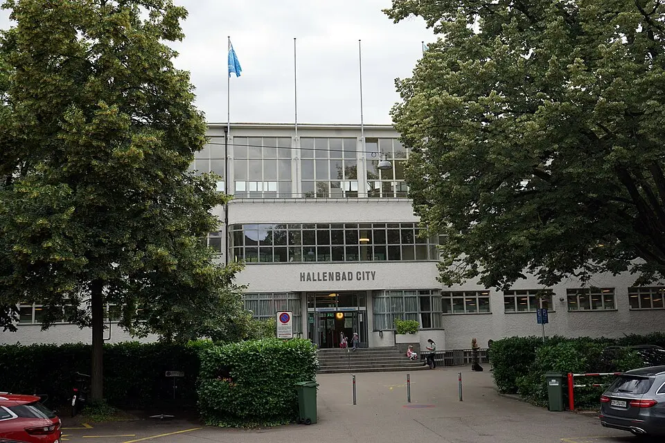 Hallenbad City