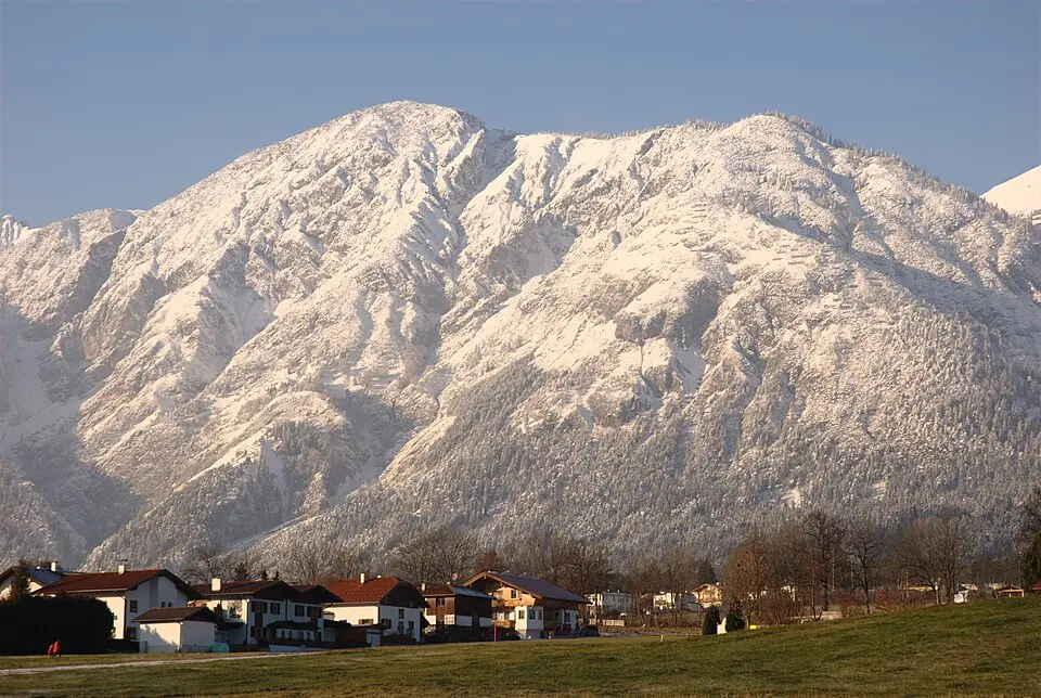 Bild: Haneburger · CC BY-SA 3.0 Haller Zunterkopf