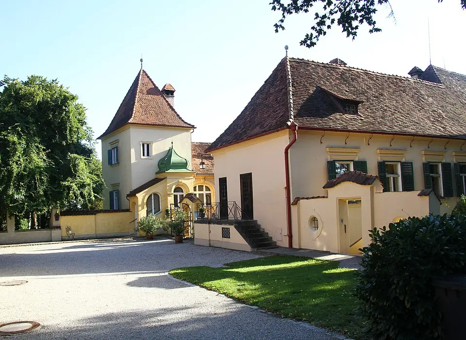 Hallerschloss