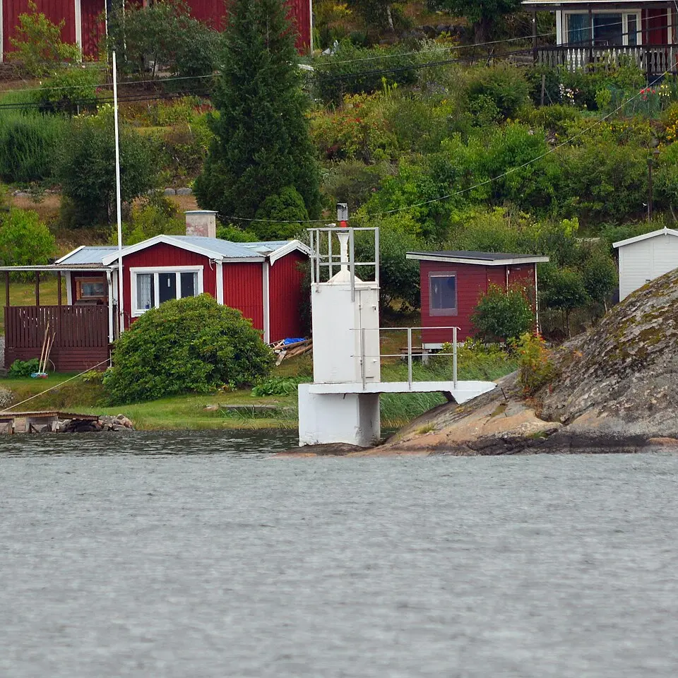 Hallsfjärdens fyr