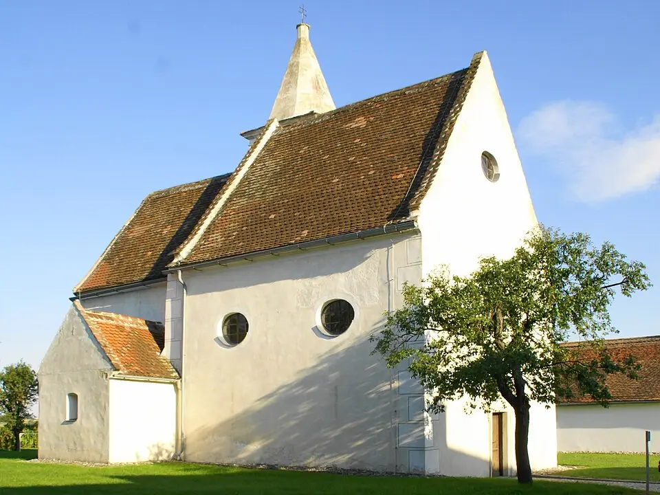 Bild: F.Higer · CC BY-SA 3.0 AT Kapelle hl. Helena, ehem. Schlosskapelle