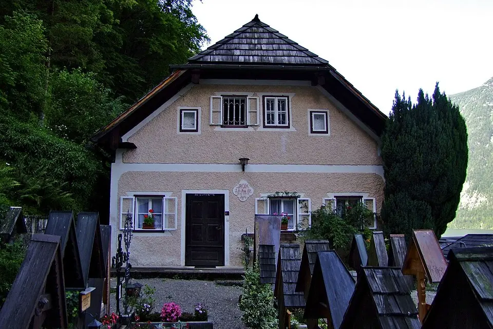 Wohnhaus, Totengräberhaus
