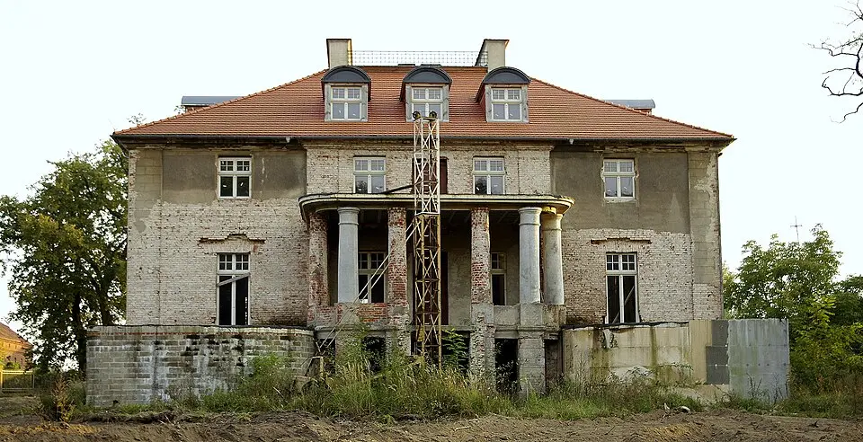 Pałac w Pakosławsku