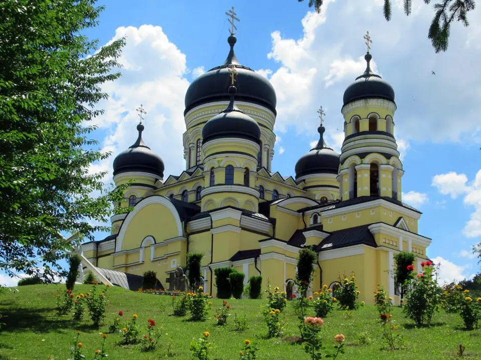 Kloster Hîncu