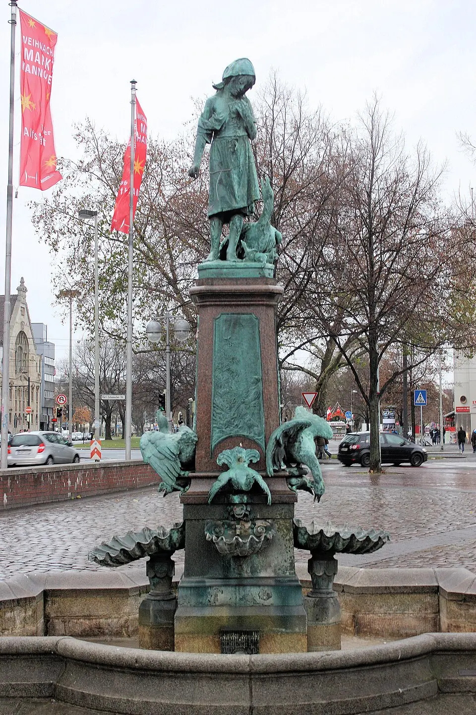 Gänseliesel-Brunnen