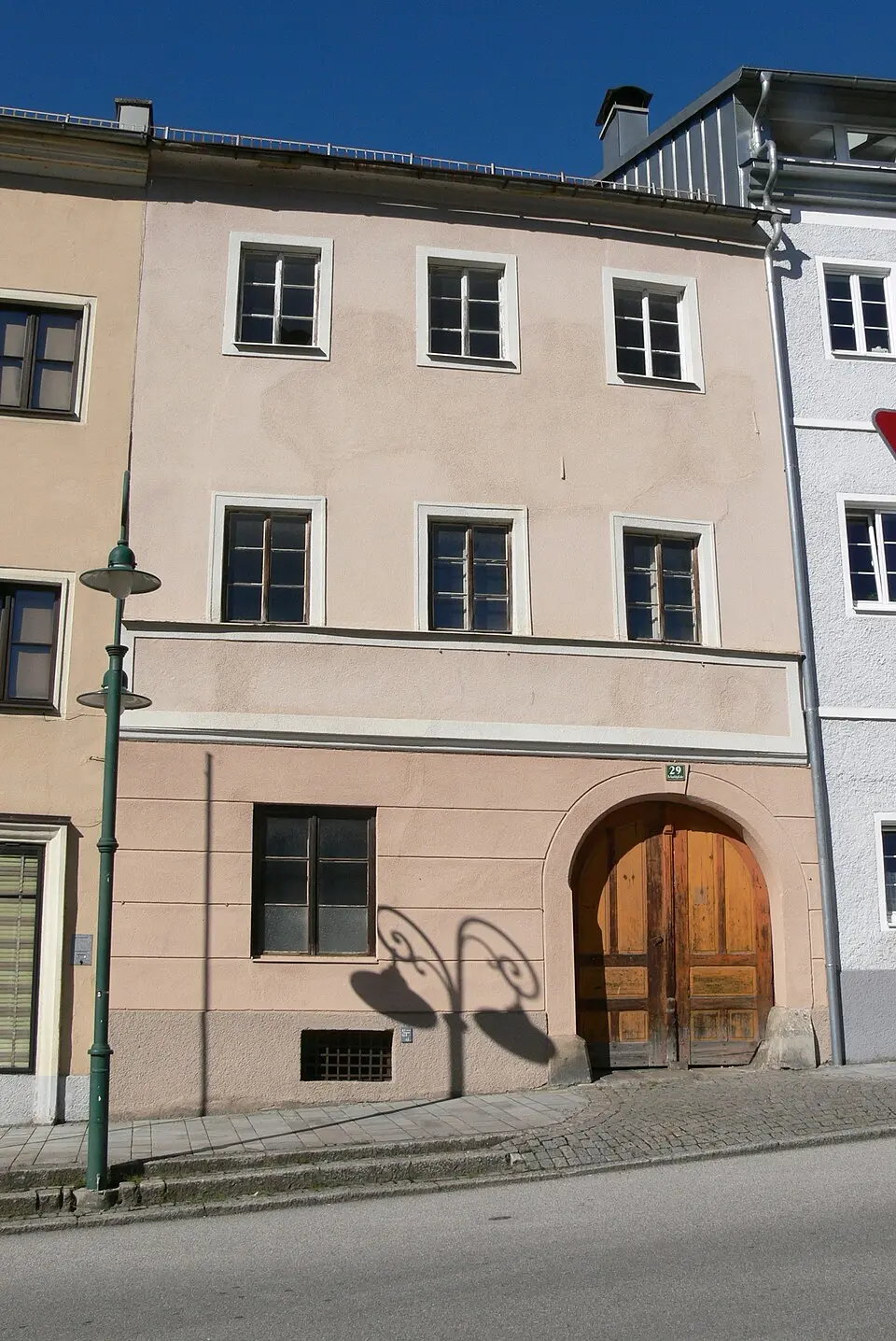 Bürgerhaus, ehem. Hufschmied- und Gschmeidhandlerhaus
