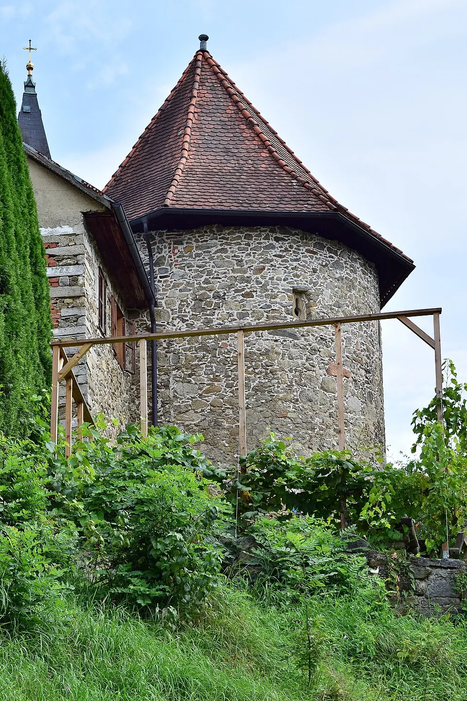 Teil der Marktmauer und Befestigungsturm