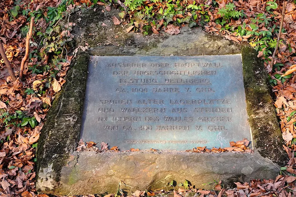 Üetliberg, prähistorische Siedlungen und Bestattungsplätze, römische Siedlung, mittelalterliche Burg und Befestigungsanlagen