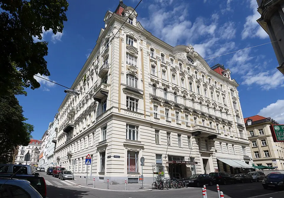 Haus der Begegnung/Volkshochschule
