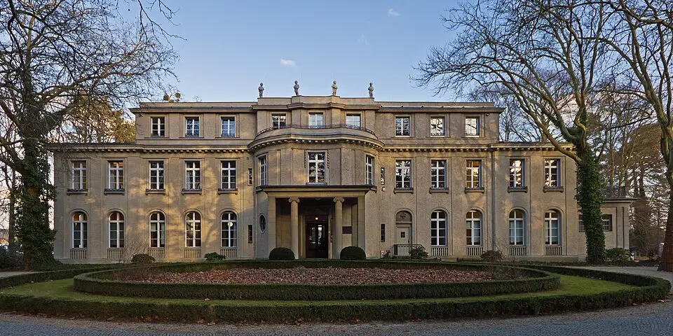 Image: A.Savin · CC BY-SA 3.0 Haus der Wannsee-Konferenz