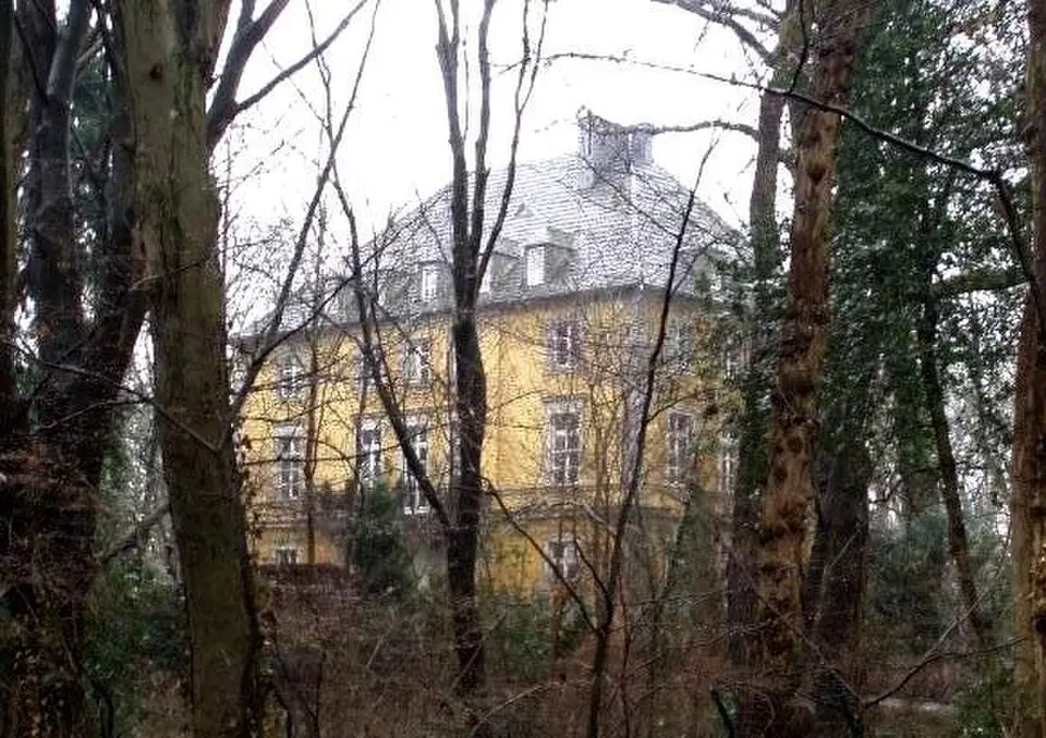 Burg Mödrath