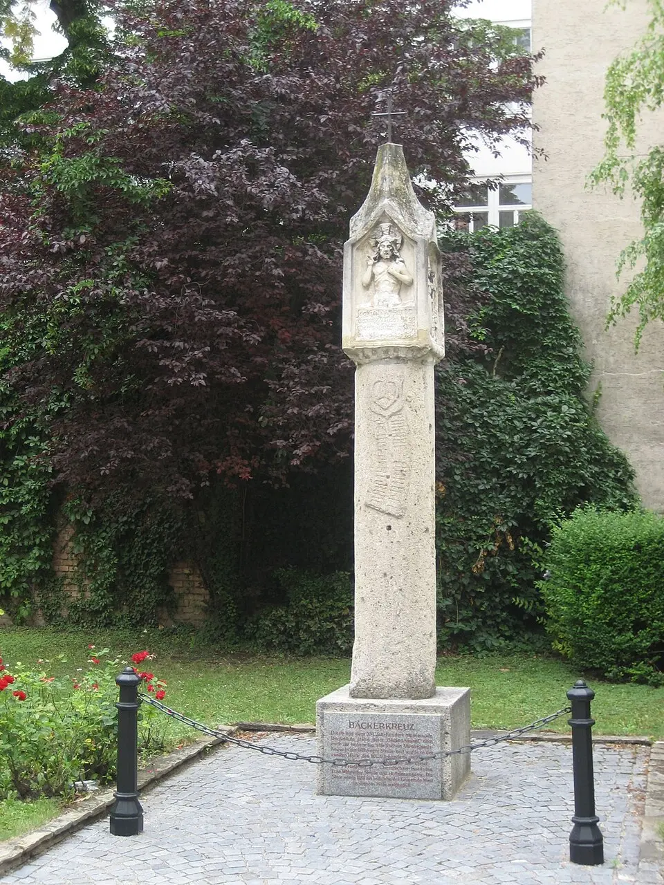Bildstock, Tabernakelsäule/Bäckerkreuz