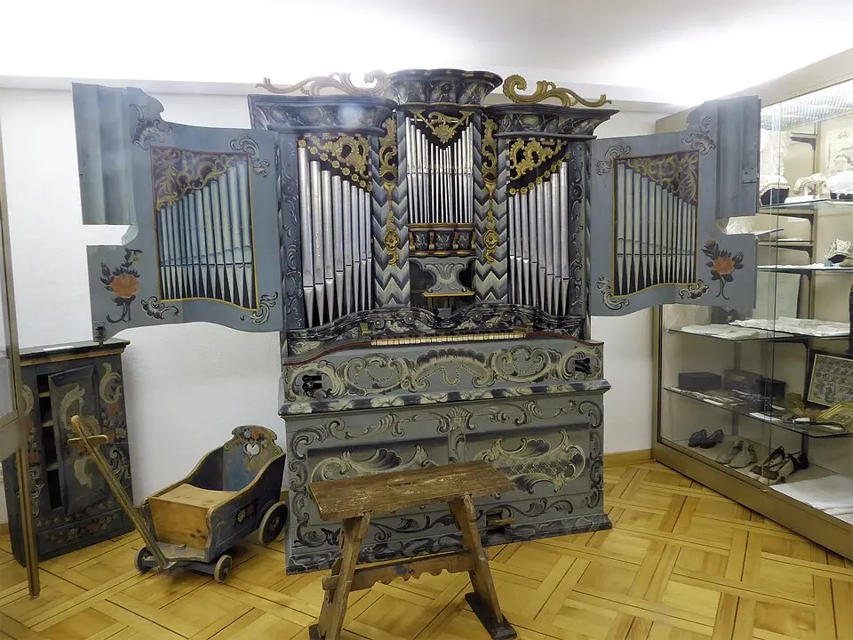 Obrázok: Plutowiki · Public domain Toggenburger Museum (Sammlung)