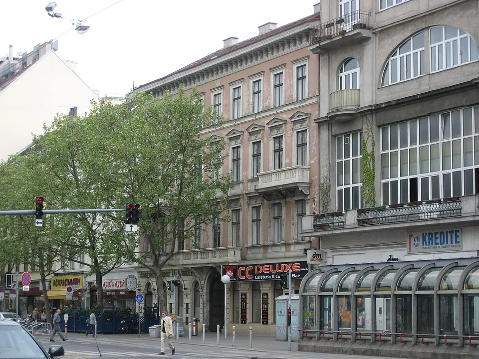 Image: Priwo · Public domain Praterstraße 54