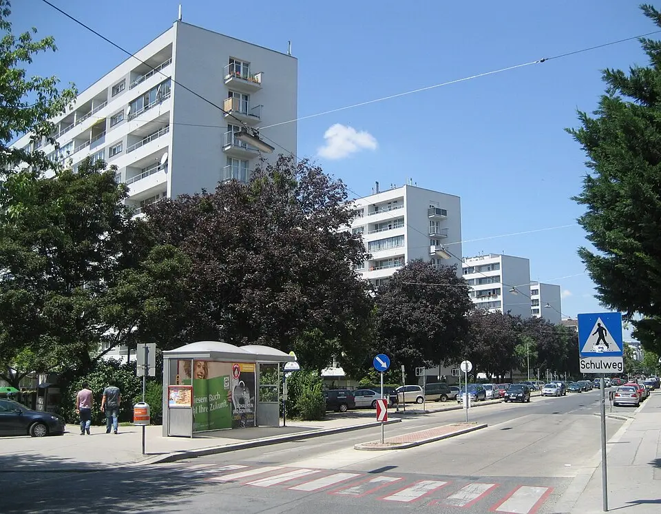 Wohnhausanlage Vorgartenstraße 158-170