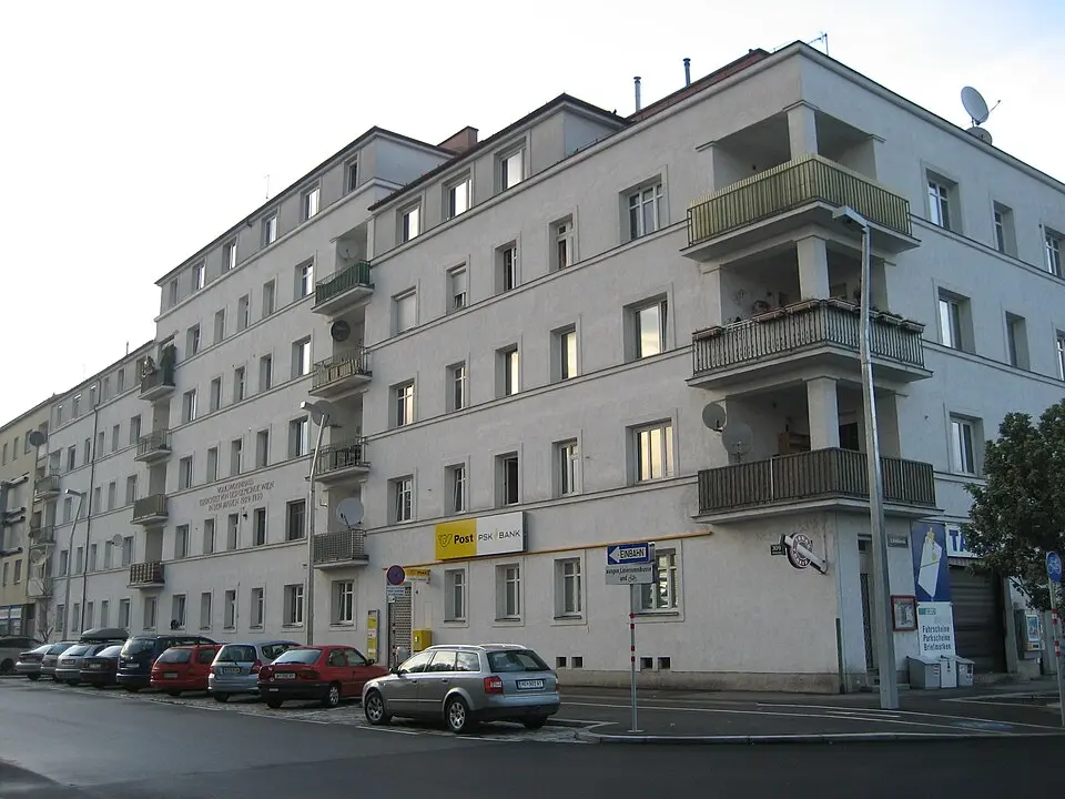 Wohnhausanlage Wehlistraße 309