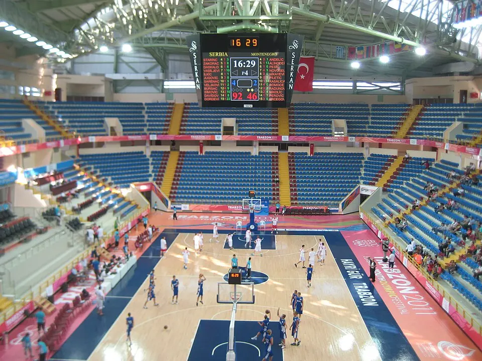 Image: Çalıştay · CC BY-SA 3.0 Hayri Gür Arena