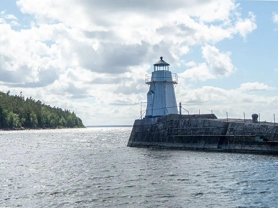 Hällekis hamn