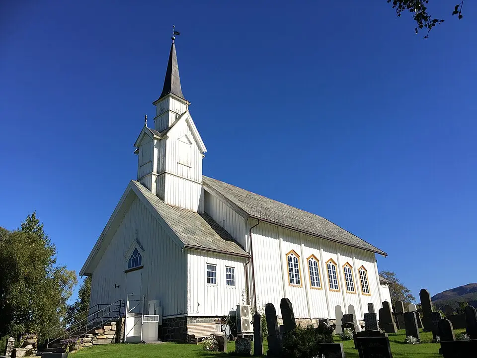Høylandet kirke