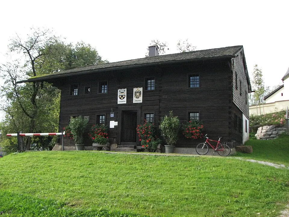 Heimathaus und Zollmuseum