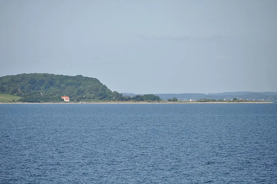 Helnæs