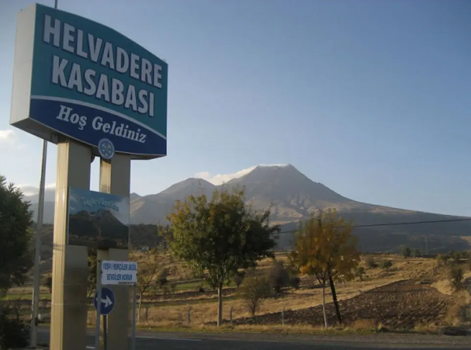 Helvadere