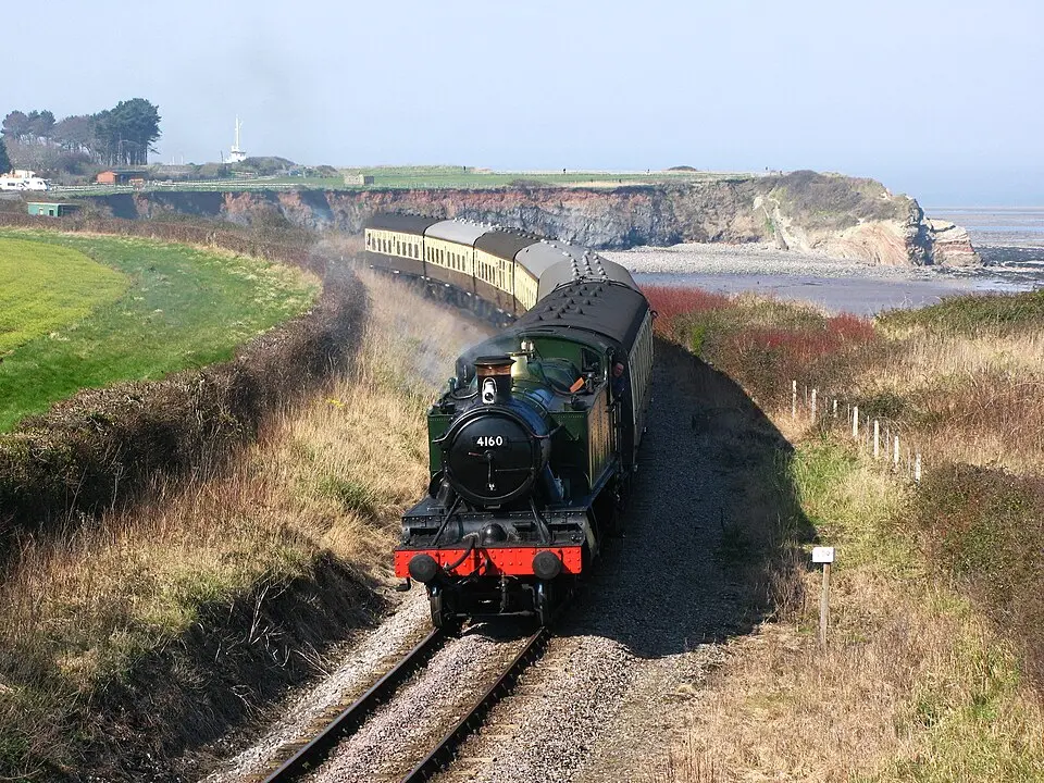 Slika: Geof Sheppard · CC BY-SA 4.0 West Somerset Railway