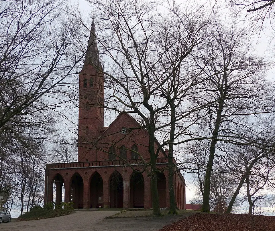 Kirche im Walde