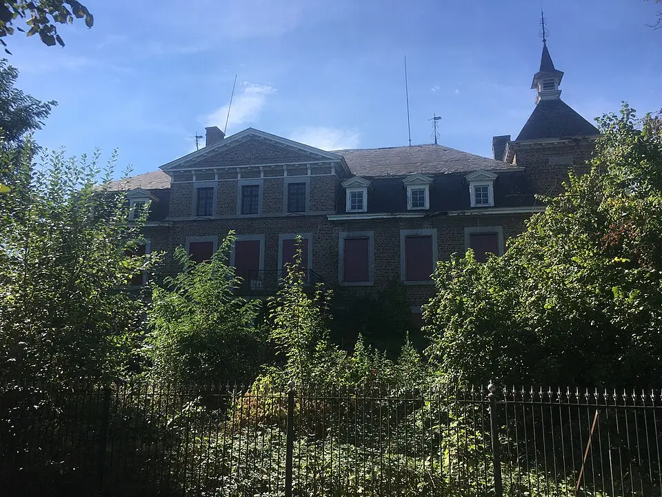 château Dossin
