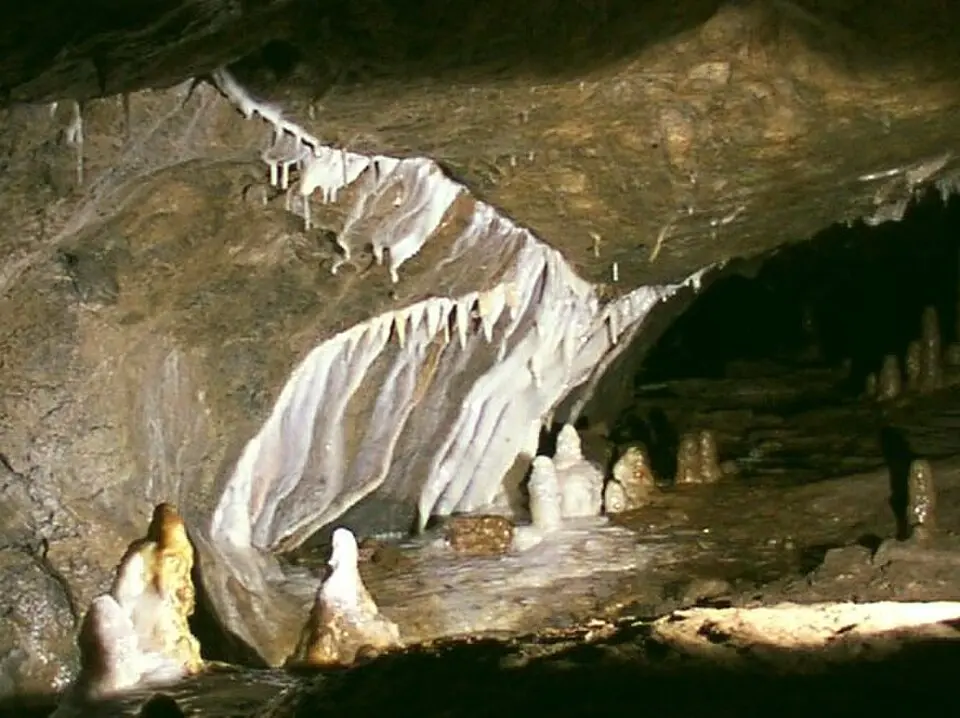 Hermannshöhle