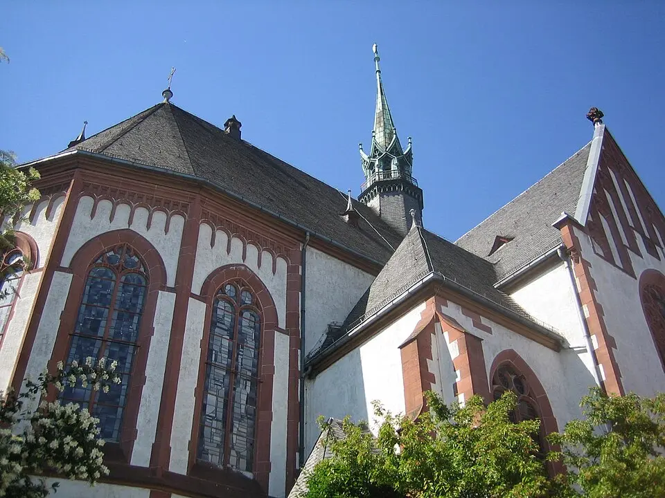 Herz-Jesu-Kirche, Mombach