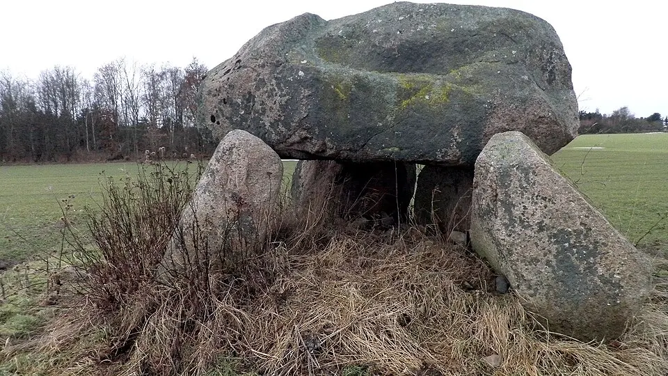 stensætninger ved Ristinge Nor