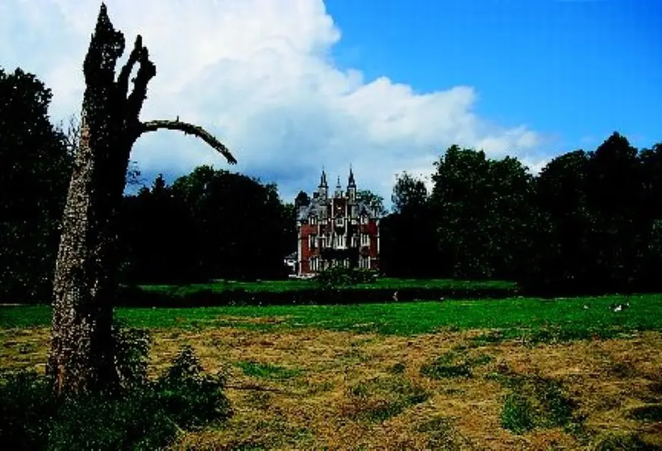 Rood kasteel (Linden)