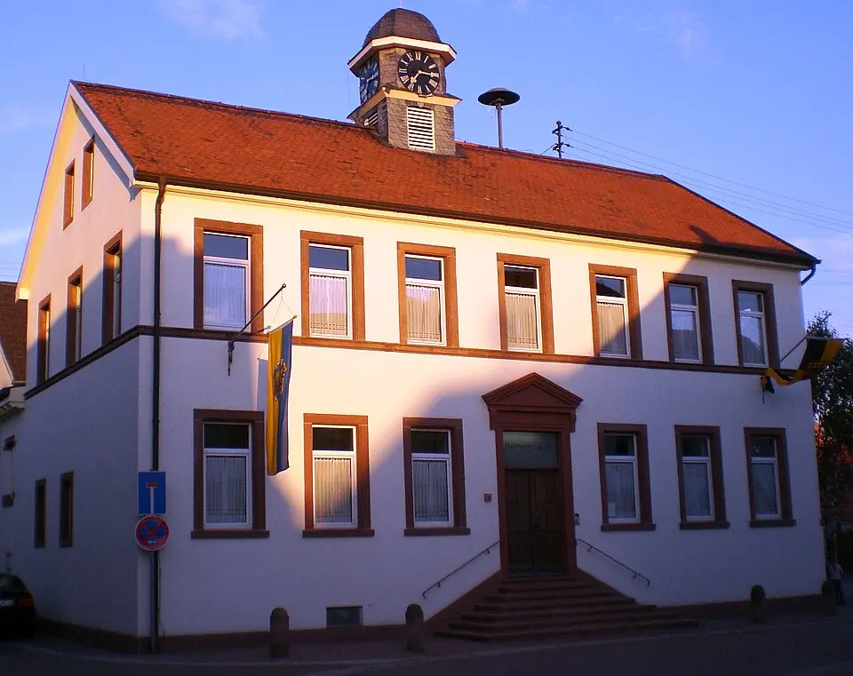 Obrázek: ich selbst, Ulli1105 · CC BY-SA 3.0 Heuchelheim bei Frankenthal