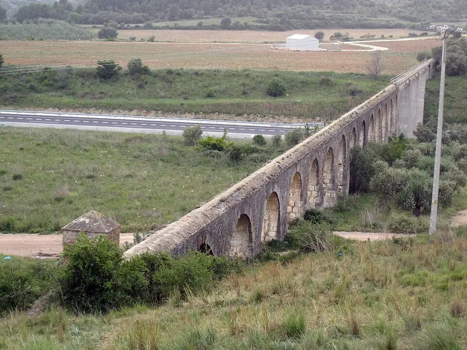 Acueducto de Figueras